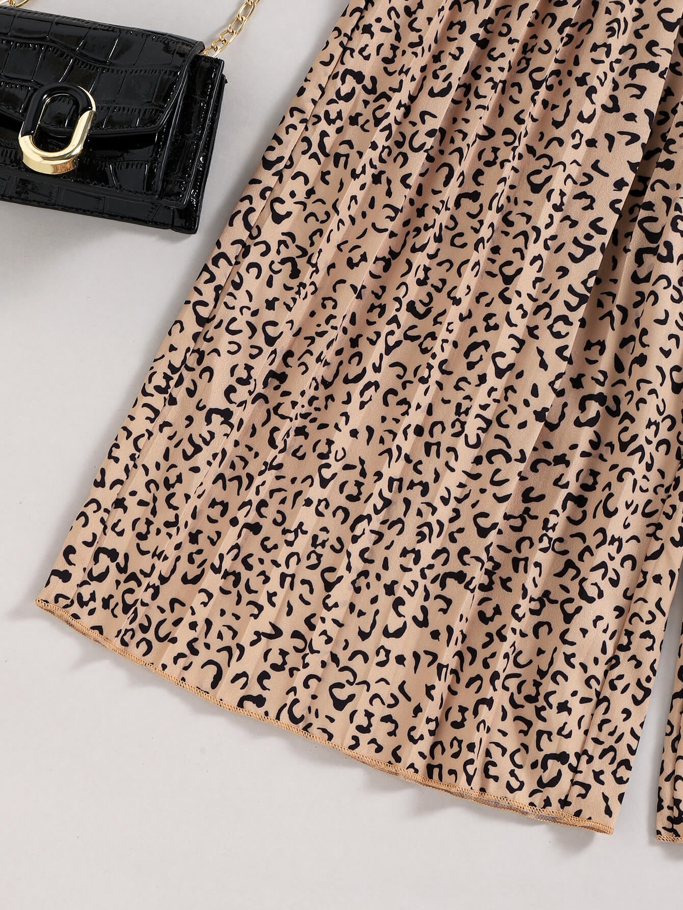 Girls Ribbed Halter Neck Tank and Leopard Pleated Wide Leg Pants Set
